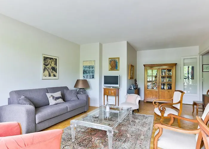 Lovely Parisian 1Br Flat 10Min From Eiffel Tower