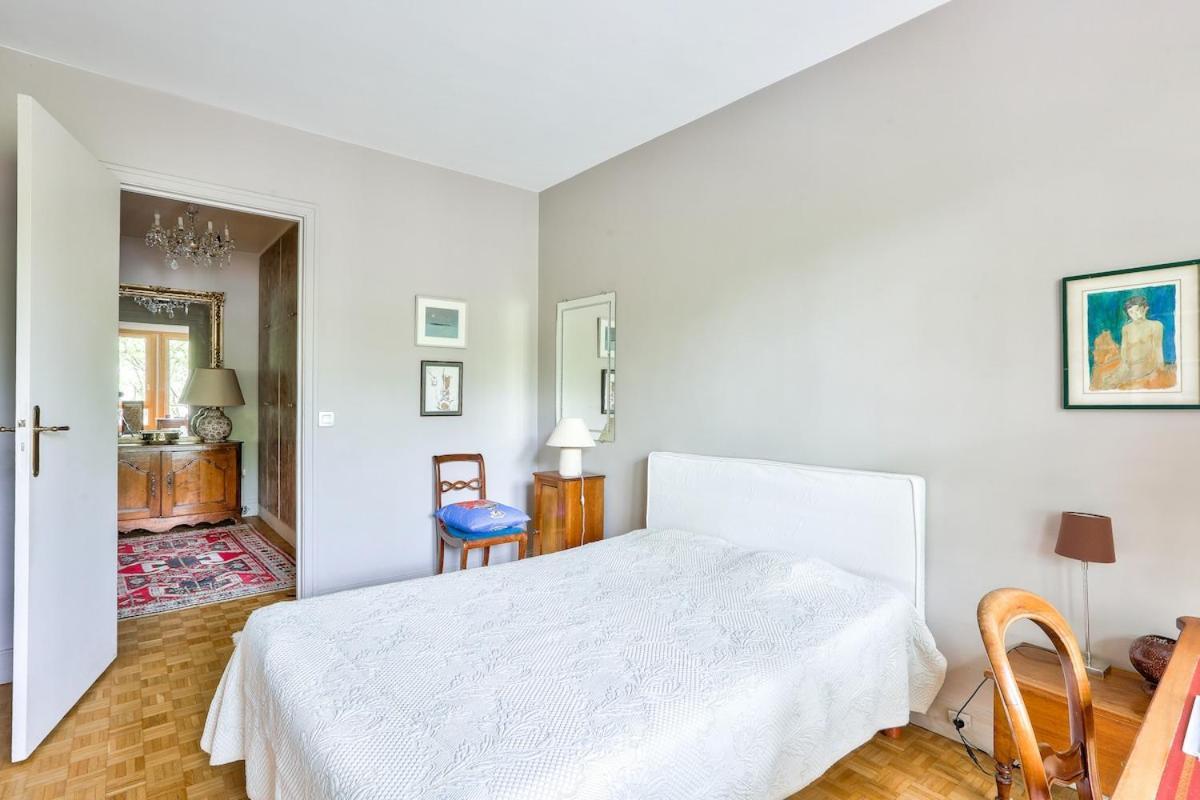 Appartement Lovely Parisian 1br Flat 10min From Eiffel Tower